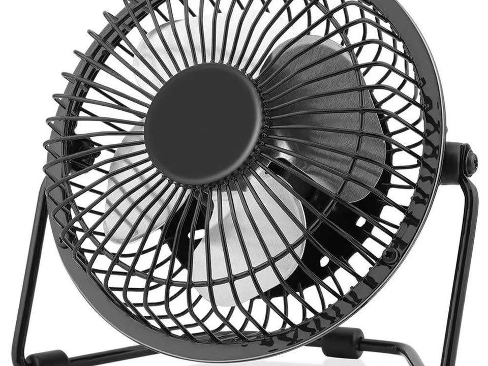 Mini ventilador USB silencioso para el escritorio